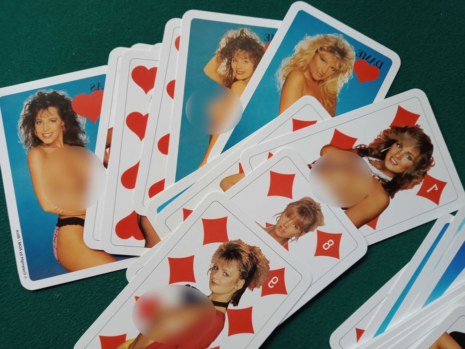 Baralho de cartas com fotos para adultos