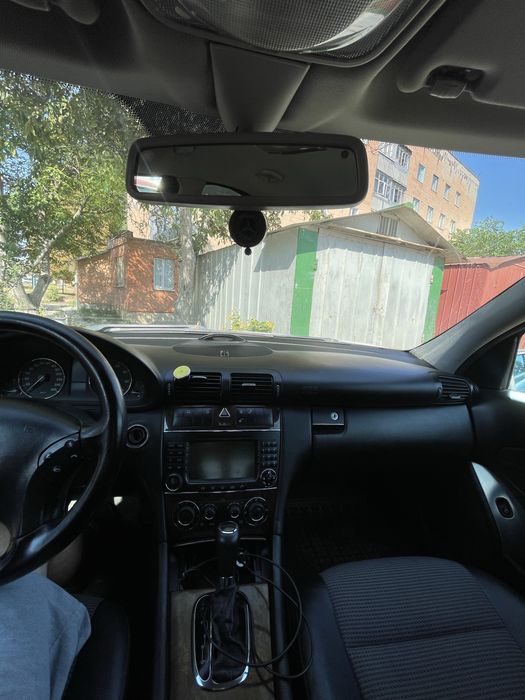 Продам авто w203