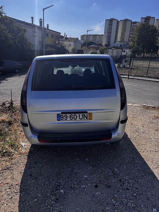 Fiat ulisses ano 2003 diesel 7 lugares