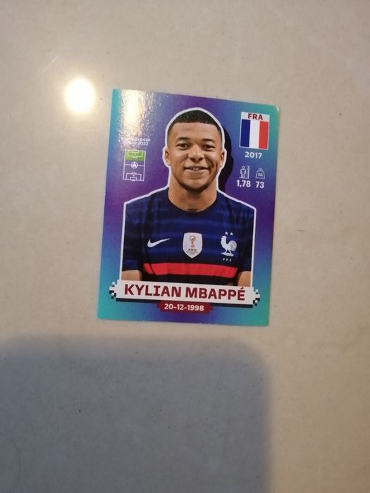 Vendo 3 cromos mundial Qatar