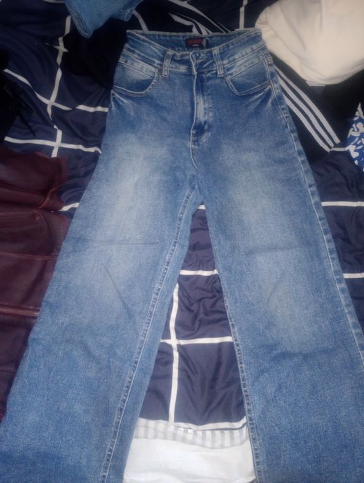 Джинси жіночі не дорого