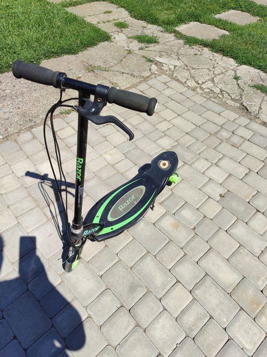 Електро самокат Razor