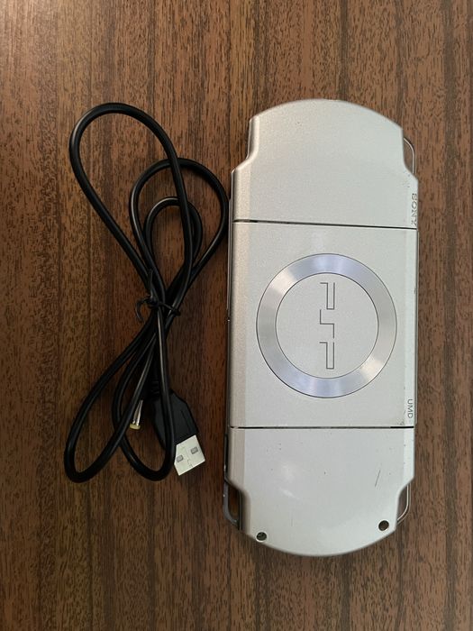Psp silver modelo 2000