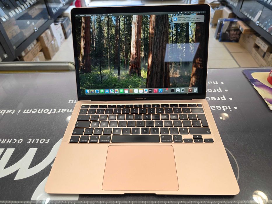 Macbook Air 13 2020/ i5/ 8GB/ 256GB/ Gold/ Grade C do D/ 691 cykli/ brak zasilacza/ czytaj opis/ zobacz zdjęcia