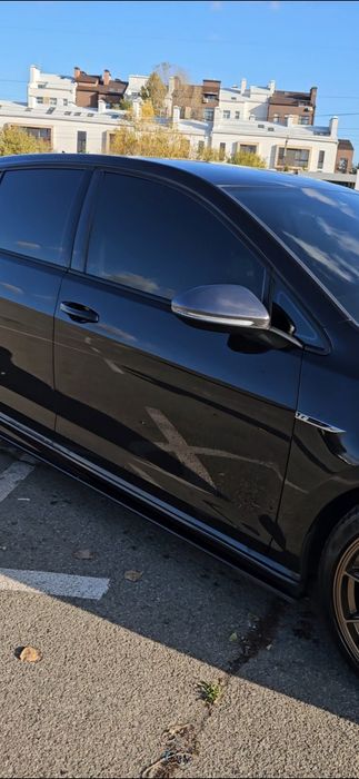 Golf R 2016 год 385 л.с