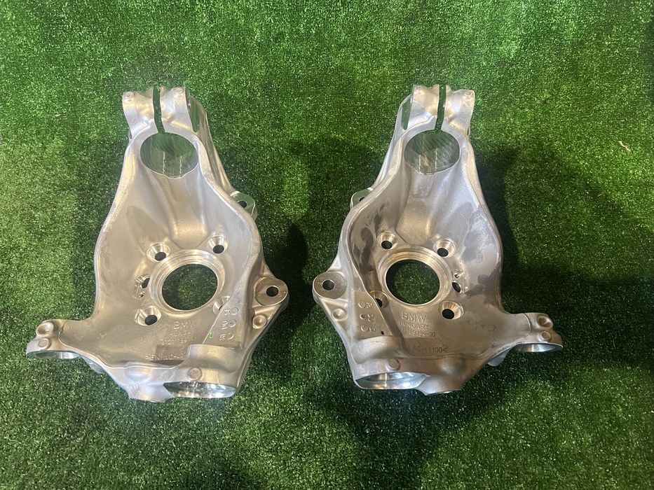 Цапфа кулак дапа кронштейн повний привод бмв ф34 bmw f34 xdrivd