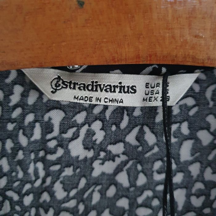 Sukienka Stradivarius S