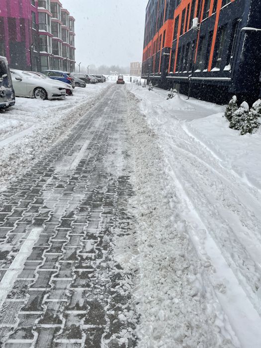 Прибираня та вивіз снігу