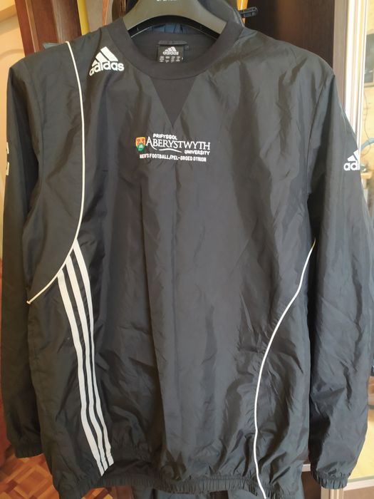 Ветровка  Адидас L, оригинал