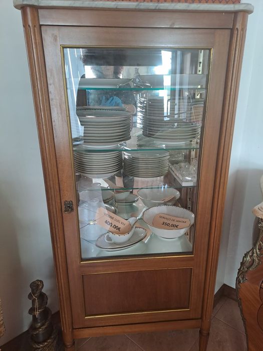 Vitrine francesa