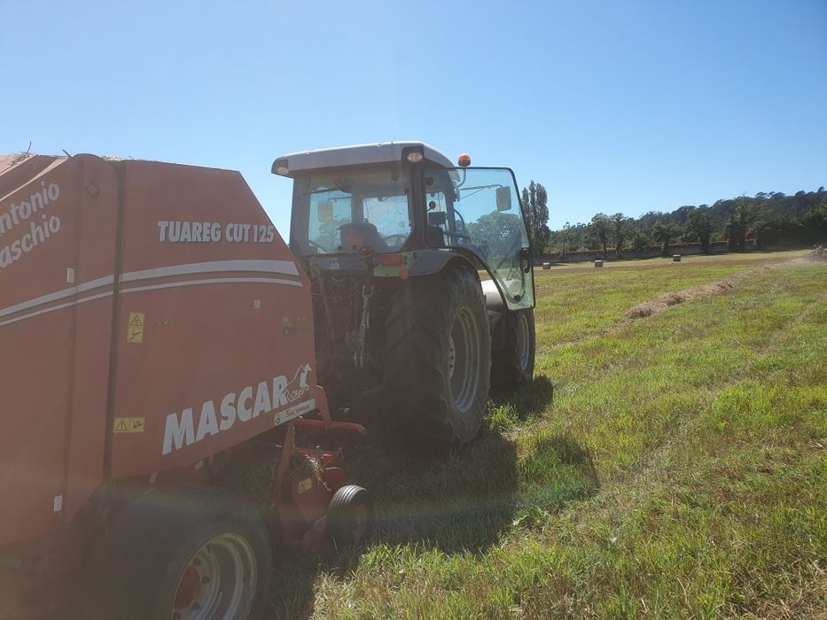 Enfardadeira de rolo Mascar