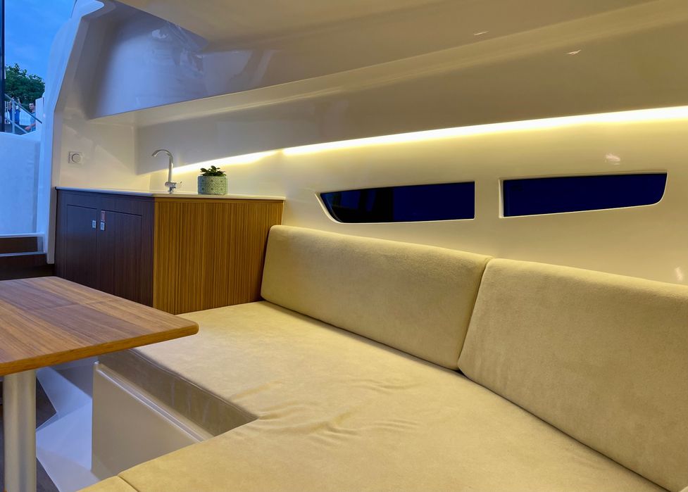 Łódź motorowa RODMAN 790 SD