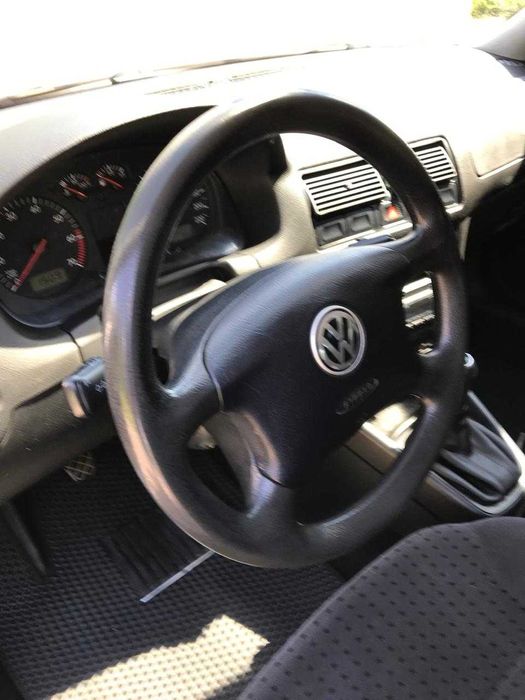 Volkswagen Golf 1999