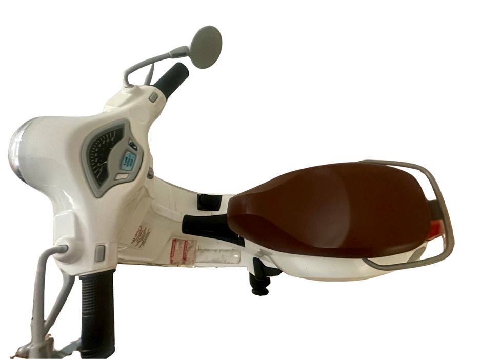 Mota Infantil Vespa Piaggio Electrica