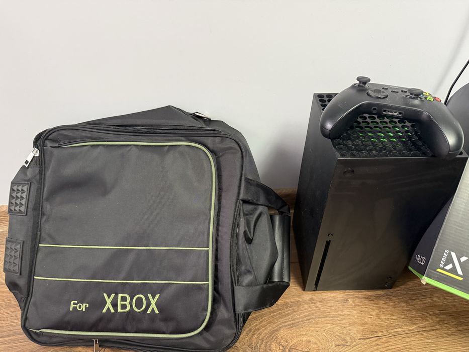 Продаю Xbox series X на 1 Т