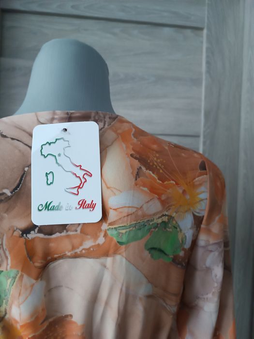 Nowa sukienka w kwiaty Made in Italy