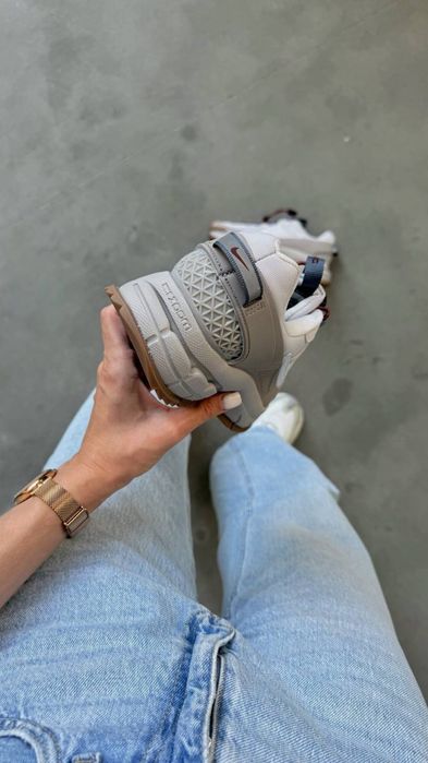 Кросівки (36-45) Nike Zoom Vomero 5 Roam Premium