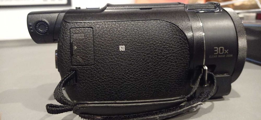 Kamera Sony FDR-AX53 4K