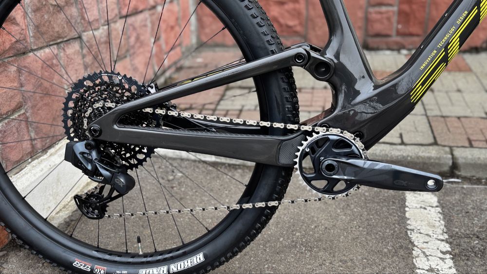 Велосипед Новий Scott Spark RC TEAM ISSUE TR ( S )