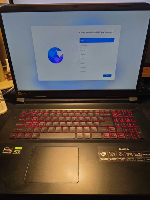 Laptop Acer Nitro 5 AN517-41-R8QC