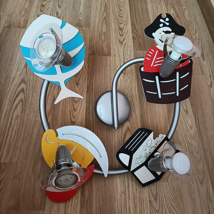 Lampa sufitowa, żyrandol do pokoju chłopca