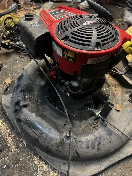 Silnik kosiarki Traktorka