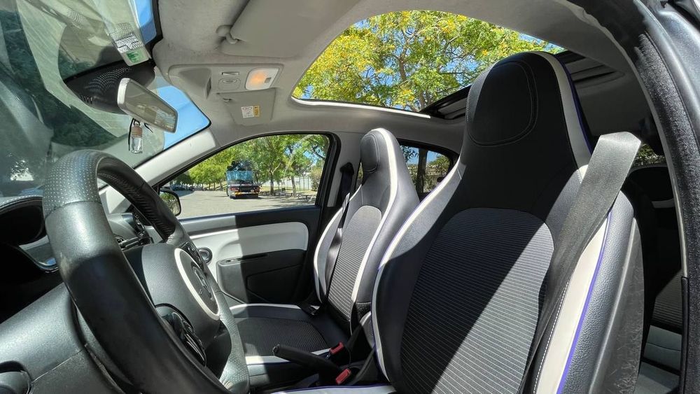Renault Twingo ENERGY TCe 90 EDC Cosmic