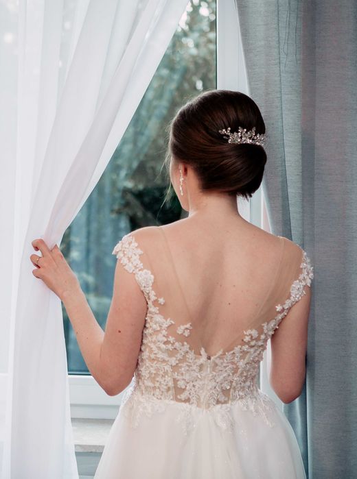 suknia ślubna Ivory S/M piękna i lekka