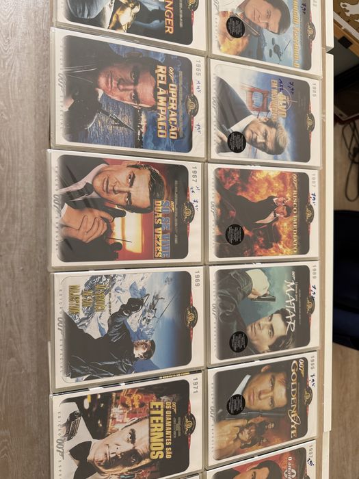 Coleção Completa James Bond 007 – 20 DVDs + Documentário Edição Especial