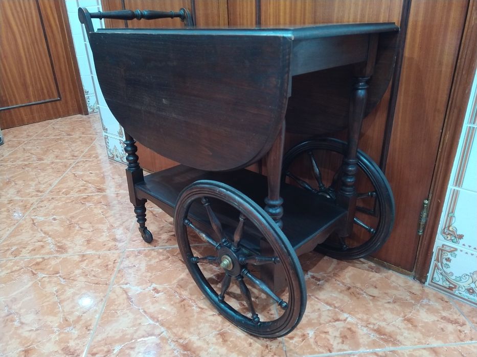 Carrinho bar bebidas chá mesa móveis garrafeira sala casa quarto