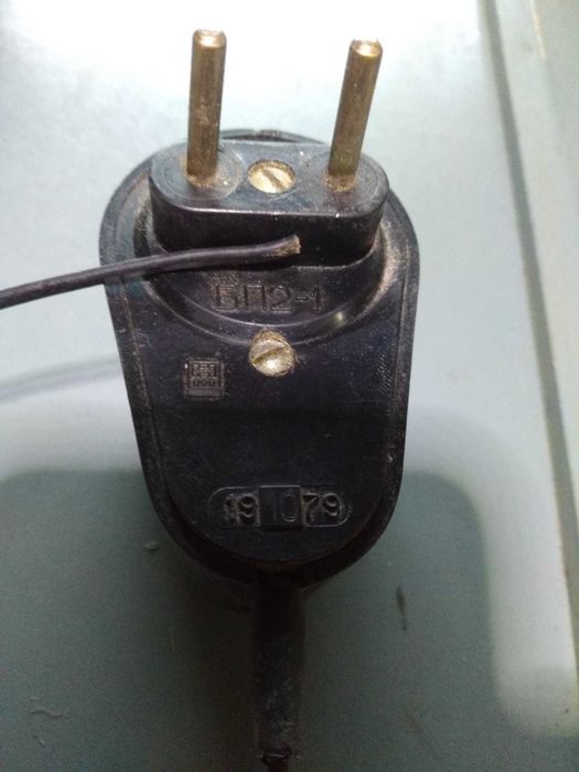 Блоки живлення на телефони (старі марки)