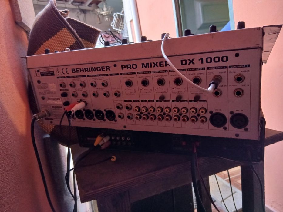 Vendo mesa de som