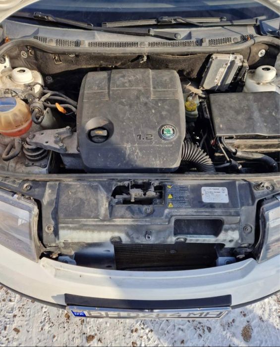 SKODA FABIA 2003 1.2 Торг исключительно у машины
