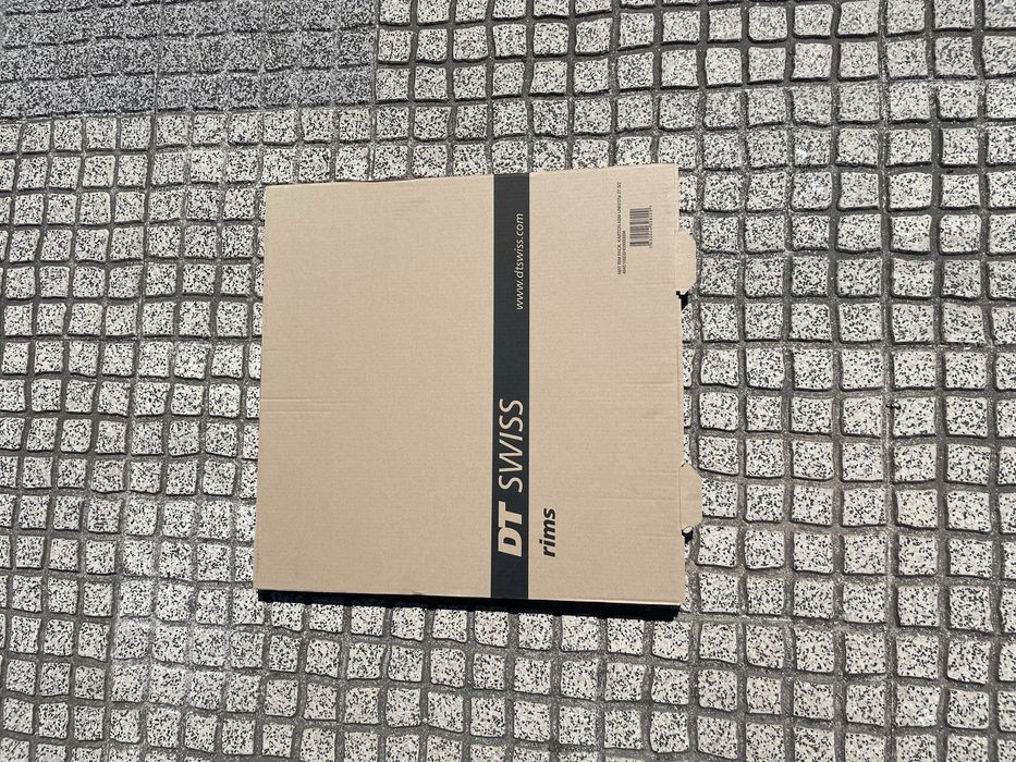 Aro dt swiss 26’ 28 furos