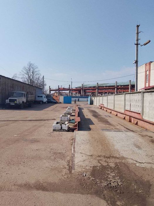ОРЕНДА Виробничий майданчик м. Чернігів Кран 5т