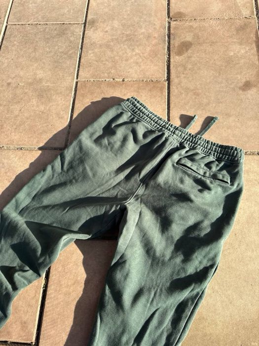 Штани зелені Gymshark