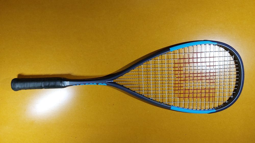 Vendo raquete de Squash em ótimo estado