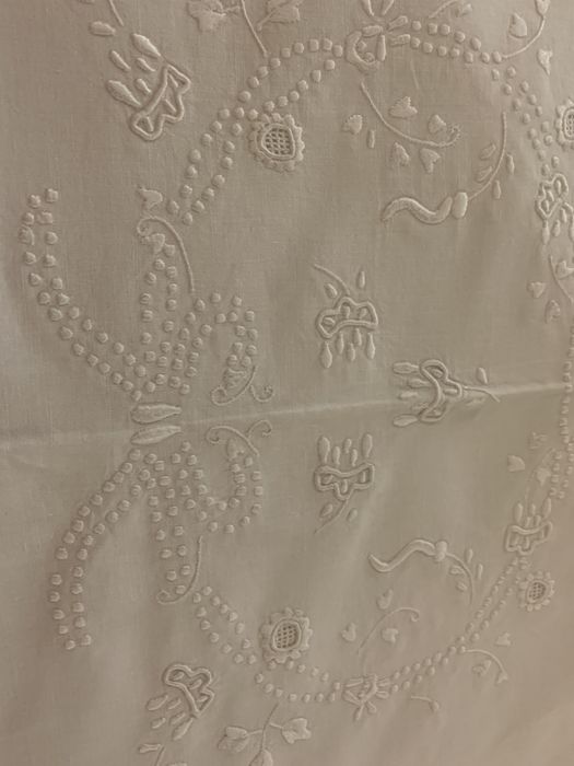 lençóis de linho bordado à mão - Novos