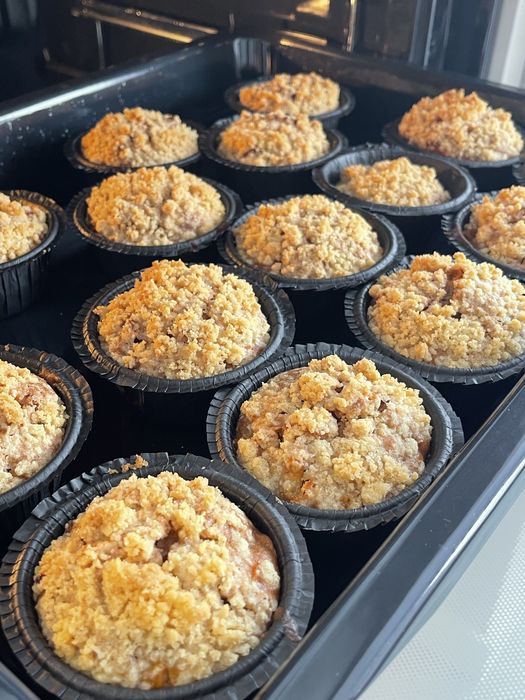 Орешки,десерты,трайфлы,мафины на заказ/сотрудничевство с кофейнями