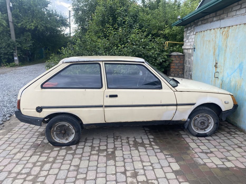Продам заз1102 по запчамтям