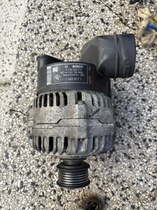 Alternator 90a bosch bmw e46 e39 2.0 2.5 2.8 3.0 m52 m54