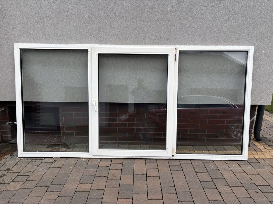 Okno PCV 286 x 141  cm