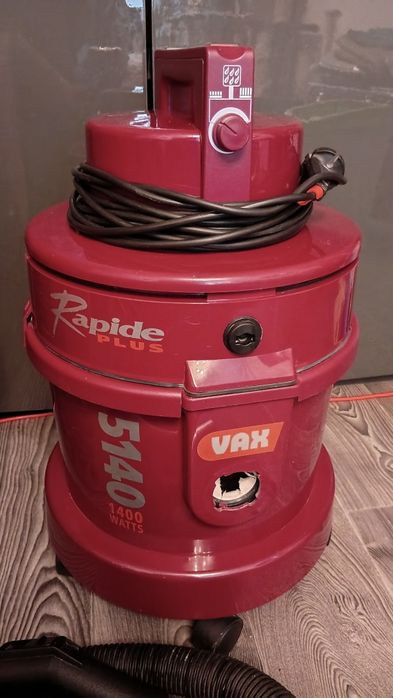 Моющий Пылесос VAX Rapide Plus 5140 ,1400 ват модель 25-020.