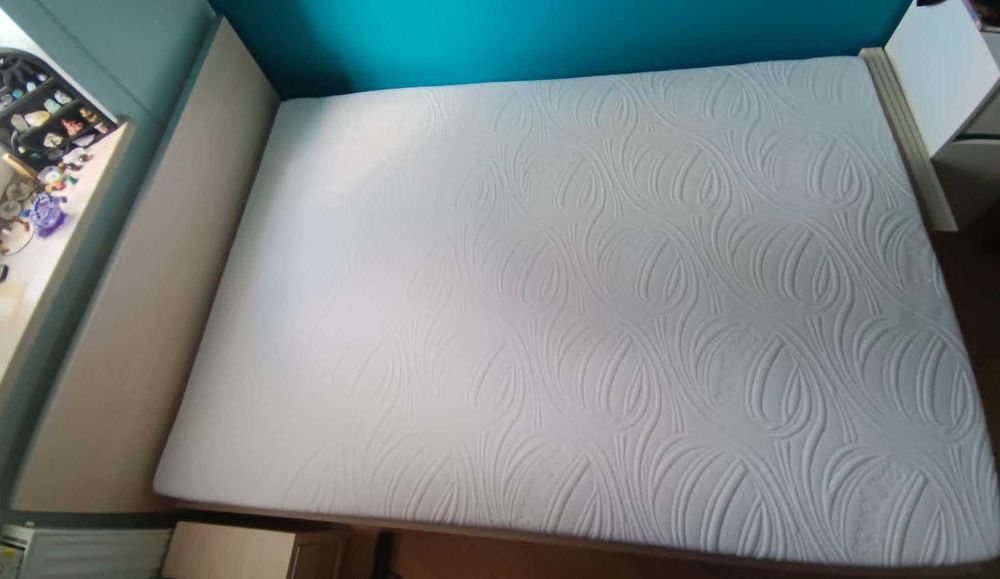 Łóżko 140x200 + Materac KOŁO Estrella Komfort / podnoszony stelaż z pojemnikiem