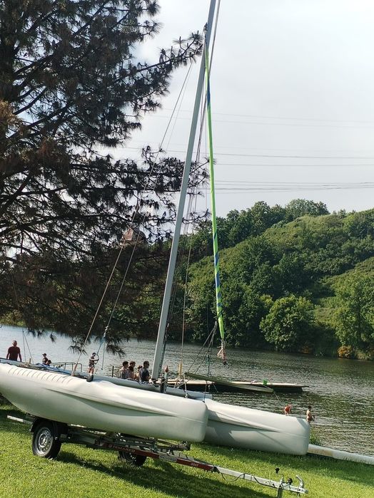 Praktycznie nowy Katamaran Dart 16 Race+ przyczepa