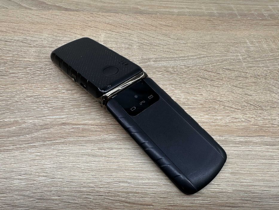 Telefon komórkowy Maxcom MM823 4 MB / 64 MB 2G czarny