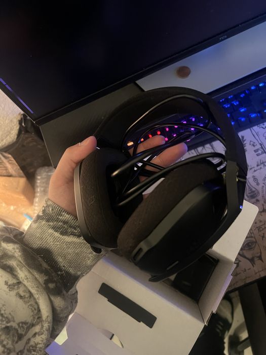 Logitech G435 lightspeed446615339780034561