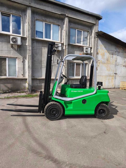 Вилковий навантажувач дизельний 2,5т Cesab Drago E250 2012року