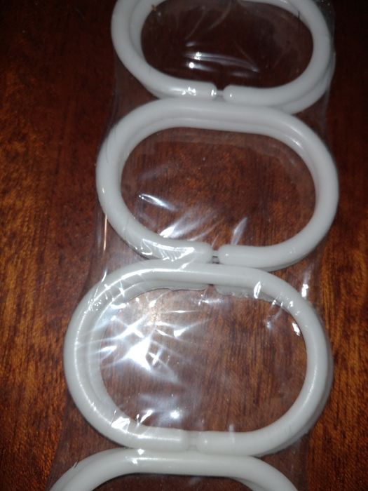 Кольца для шторки в ванную