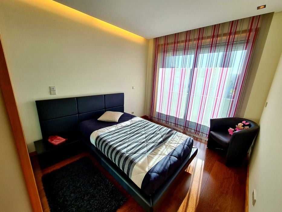 Alugo Quarto Individual a Estudante do Ensino Superior por Candidatura